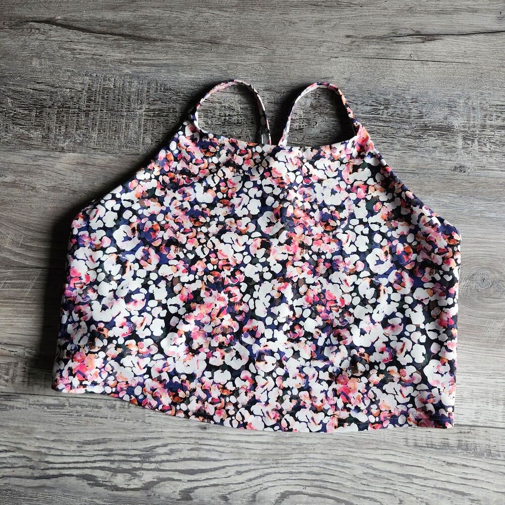 (2X) Old Navy powersoft crop top
